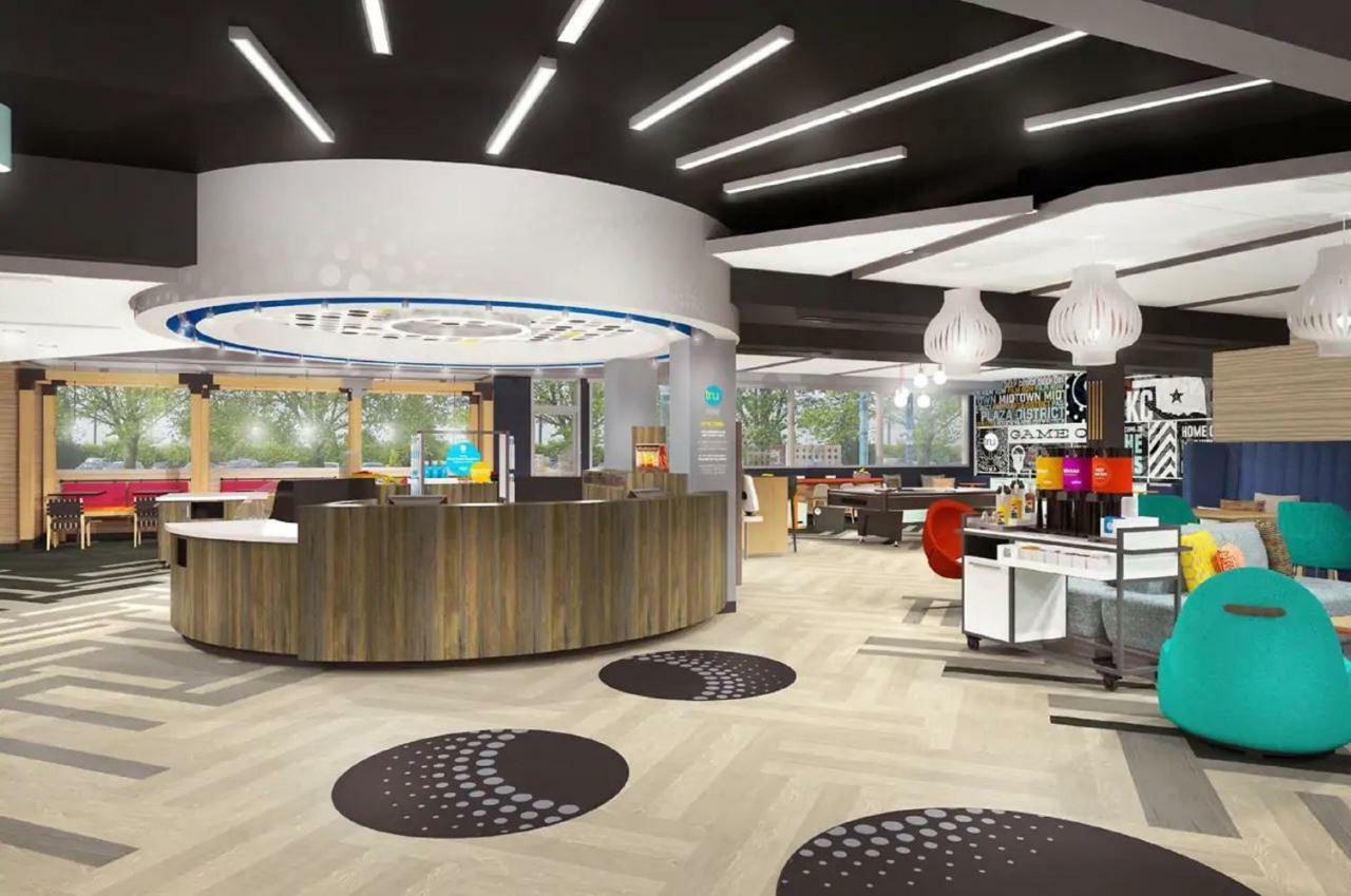 Tru By Hilton Edinburg Hotel Exterior photo